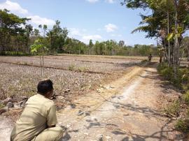 Monitoring Pembangunan Jalan Usaha Tani di Padukuhan Jetis